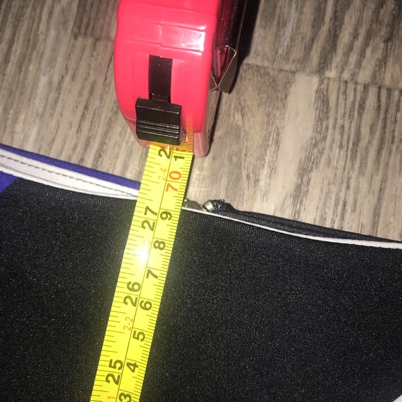 Beautiful pencil skirt - Picture 5 of 7